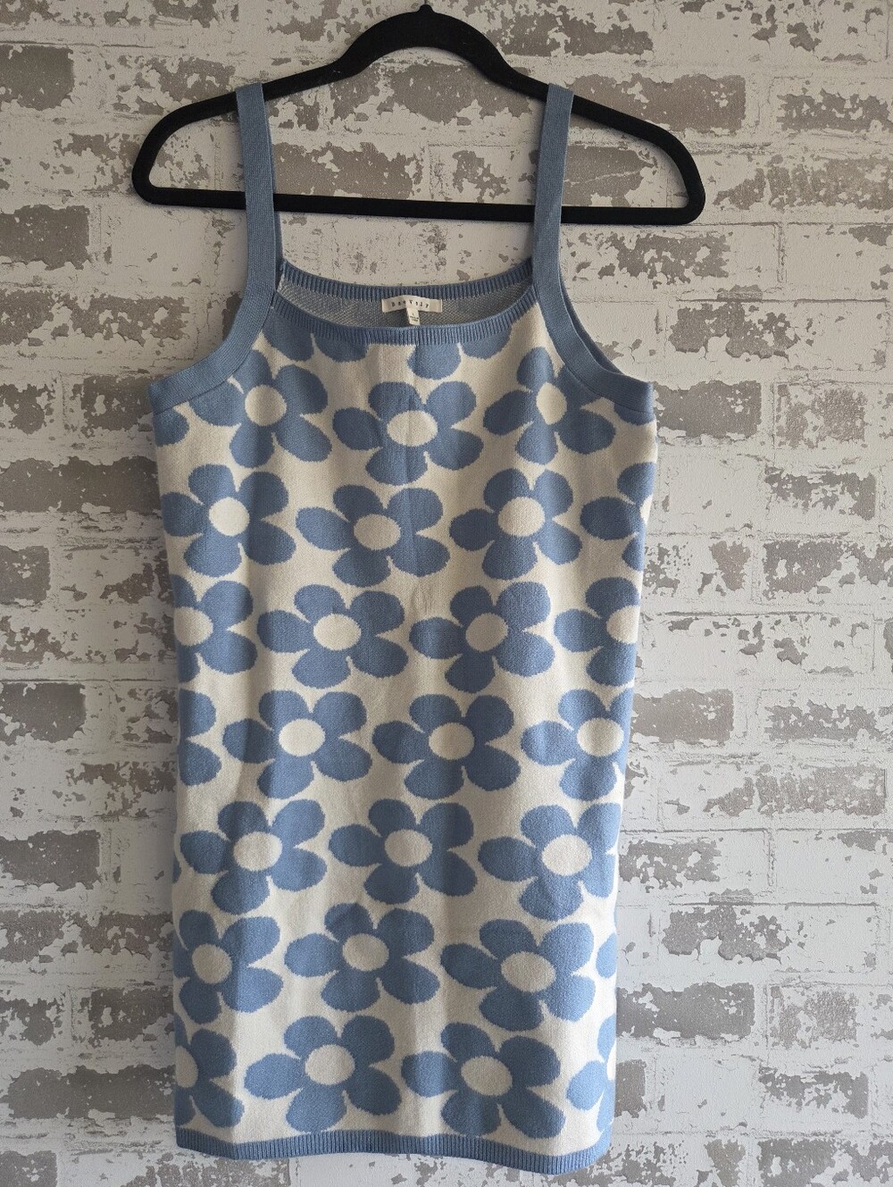 BaeVely Blue White Floral Knit Mini Dress Size L Casual Cami Summer